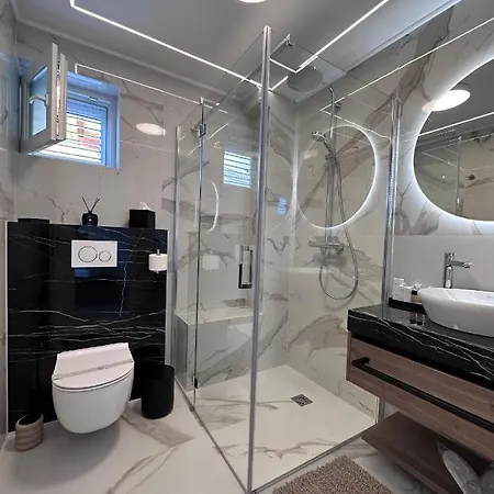Luxury Andrea Gostinjska kuća 4*